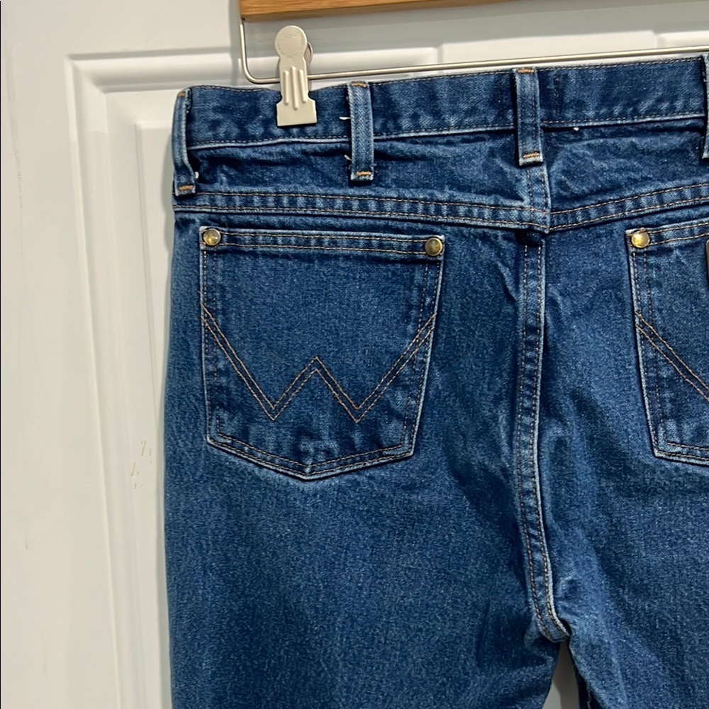 Classic wrangler Blue Denim Jeans size 33 - Picture 5 of 10